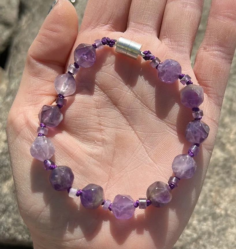Amethyst magnetic bracelet