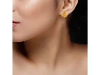 Beautiful 22k Gold Stud Earrings With Minute Details