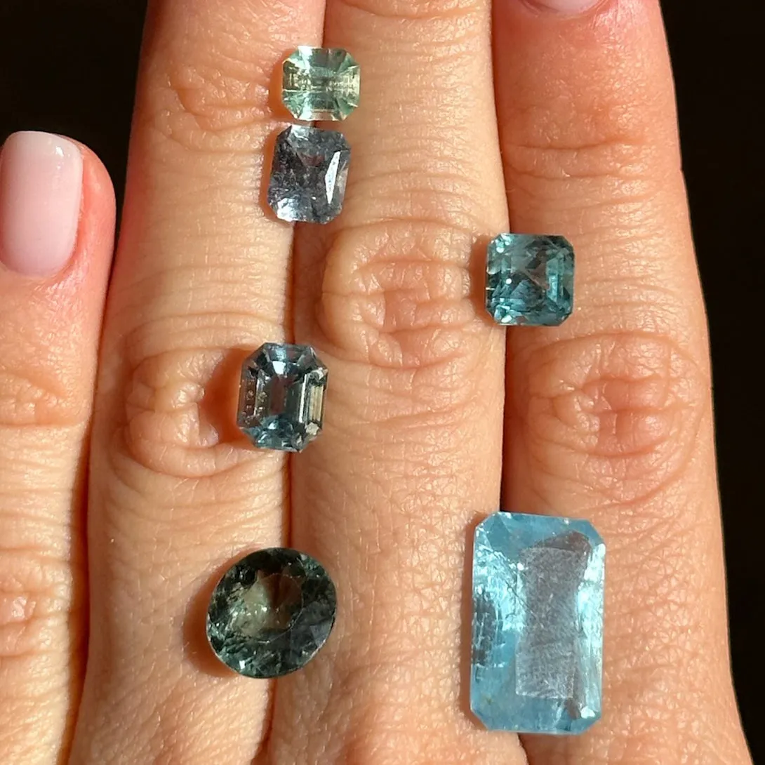 BESPOKE 1.90CT AQUAMARINE